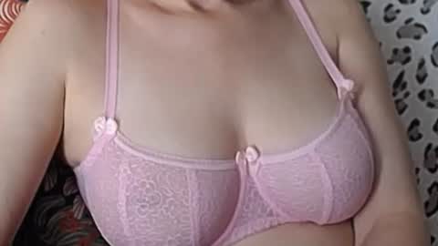 Snapshot of squirtyeleanor chatting on July 2026 09:59:02 AM SquirtyEleanor online show from July 2026 09:59:02 AM