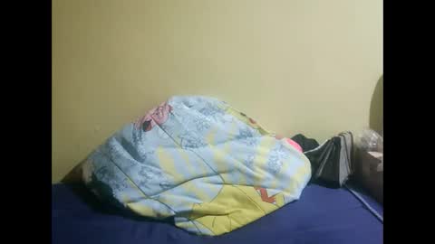 Snapshot of squirtypussie chatting on May 2026 07:00:02 PM squirtypussie online show from May 2026 07:00:02 PM