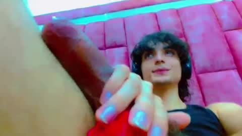 ethan online show from September 2025 03:24:02 PM