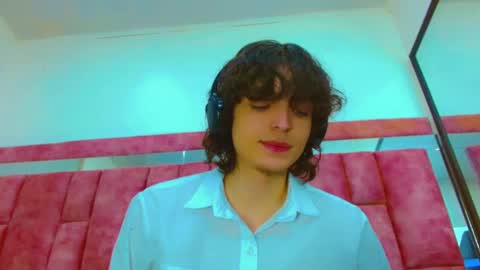 ethan online show from September 2025 02:08:01 PM