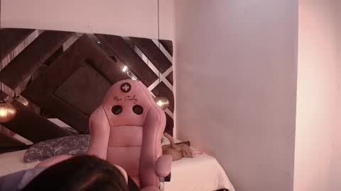 samantha online show from January 2025 07:10:01 PM