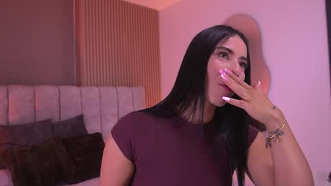 samantha online show from April 2026 07:21:02 PM