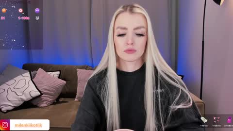 Alexandra online show from January 2025 09:25:01 PM