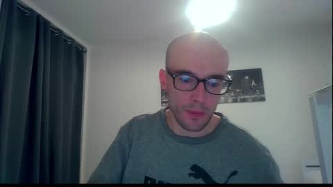 ssenzo online show from December 2024 07:38:01 AM