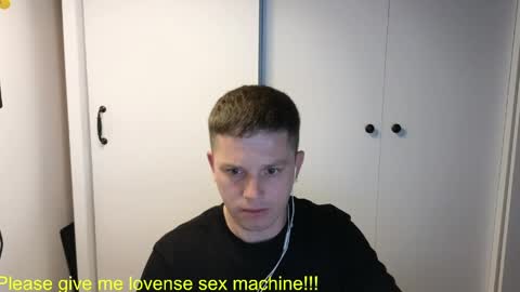 Snapshot of st1vemaster01 chatting on May 2026 02:03:01 PM st1vemaster01 online show from May 2026 02:03:01 PM