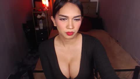 DomStacey online show from July 2026 07:22:01 AM