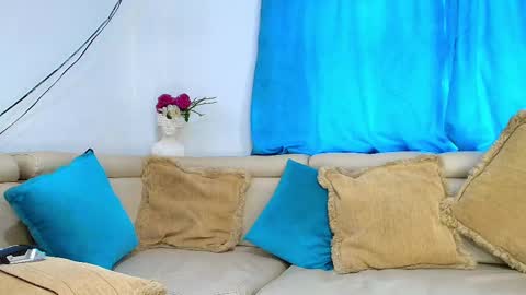   online show from March 2025 05:39:02 PM