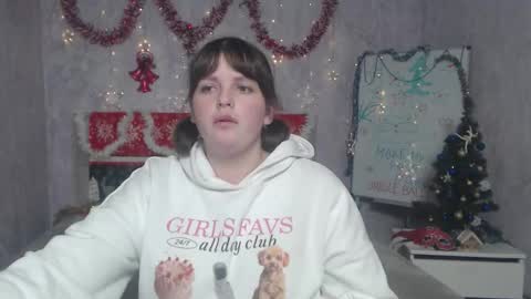 Stacey online show from December 2025 06:41:02 AM