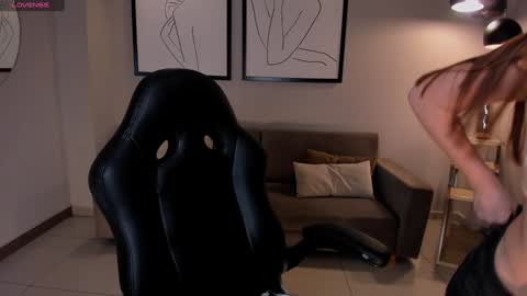 Stacy Woods online show from January 2025 05:02:02 PM