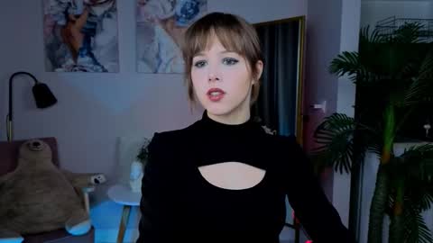 Stacy online show from October 2025 02:18:02 PM