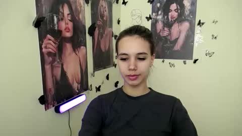 Stacy online show from September 2025 06:23:02 AM