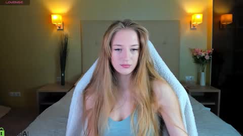 Stacy Mon Tue Wed Thu Fri Sun GMT GMT 3 1000am - 0400pm  online show from February 2026 09:19:01 AM