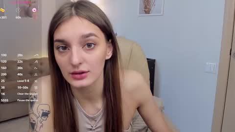Sexy lips online show from March 2025 10:35:02 AM