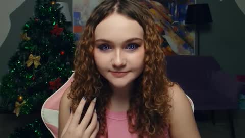 Violet online show from February 2026 06:38:01 PM