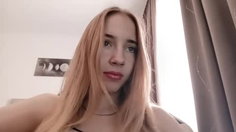 Snapshot of stacyscholle chatting on March 2026 08:09:02 AM Mila online show from March 2026 08:09:02 AM