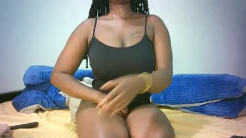 Snapshot of stacyweet chatting on December 2025 12:40:01 AM Stacysweet chocolate online show from December 2025 12:40:01 AM