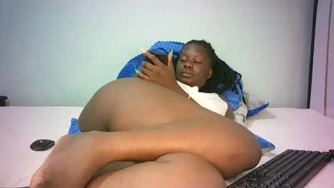 Snapshot of stacyweet chatting on January 2026 02:58:01 AM Stacysweet chocolate online show from January 2026 02:58:01 AM