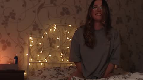 Snapshot of star_shopping chatting on December 2024 03:44:02 AM Alice online show from December 2024 03:44:02 AM