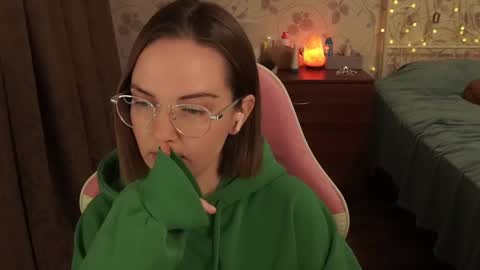 Snapshot of star_shopping chatting on January 2025 04:34:01 PM Alice online show from January 2025 04:34:01 PM