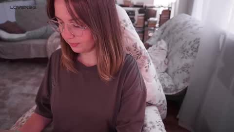 Snapshot of star_shopping chatting on September 2025 03:50:02 AM Alice online show from September 2025 03:50:02 AM