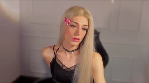 star_storm online show from February 2025 08:46:01 AM