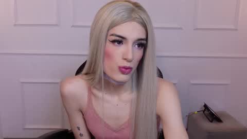 star_storm online show from February 2025 07:38:02 AM