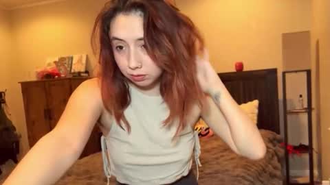 Snapshot of stara_dreams chatting on March 2026 03:18:02 AM Stara Winters online show from March 2026 03:18:02 AM