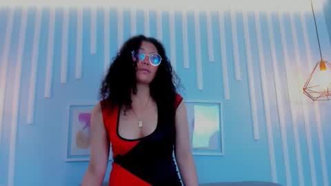 Stark Jones online show from October 2025 12:50:01 PM