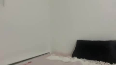 Snapshot of starqueenieee chatting on September 2025 02:57:01 AM starqueenieee online show from September 2025 02:57:01 AM