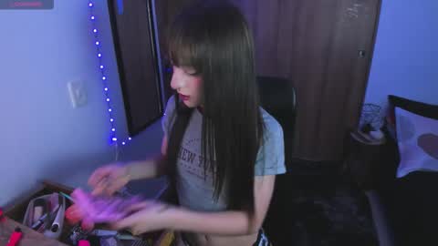 Star Aura online show from September 2025 02:28:02 PM