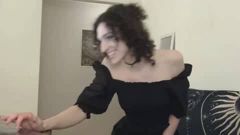 Snapshot of starry_soul chatting on February 2026 12:10:01 AM Evan online show from February 2026 12:10:01 AM