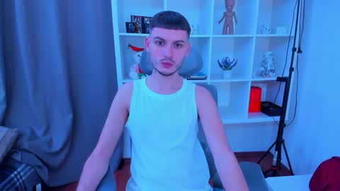 Snapshot of stashott69 chatting on December 2025 08:45:02 AM STAS online show from December 2025 08:45:02 AM