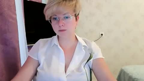 Snapshot of stasya_07 chatting on May 2026 08:42:02 AM Stasya online show from May 2026 08:42:02 AM