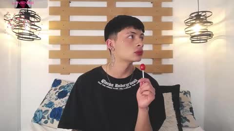 Snapshot of steev_novoa chatting on February 2025 11:02:01 AM Steev online show from February 2025 11:02:01 AM