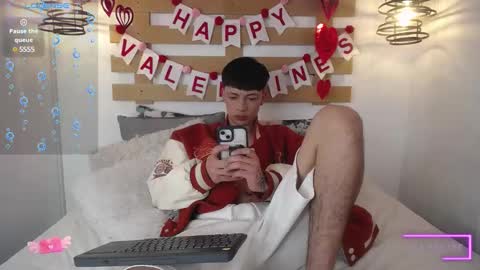 Snapshot of steev_novoa chatting on February 2025 05:18:02 PM Steev online show from February 2025 05:18:02 PM