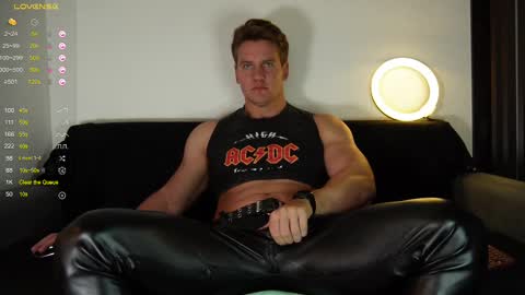 Steeve online show from March 2025 04:39:02 AM