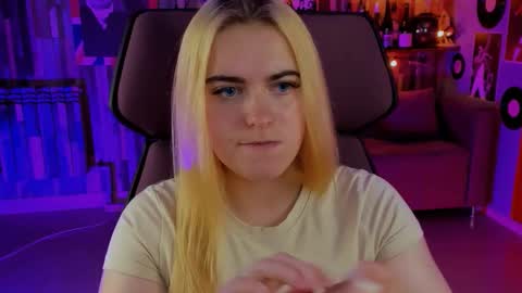 stef_nicks online show from September 2025 09:09:01 AM