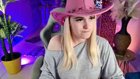 stef_nicks online show from March 2026 09:04:01 AM