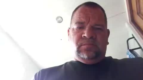 Snapshot of stefan185 chatting on June 2026 08:49:01 AM stefan185 online show from June 2026 08:49:01 AM