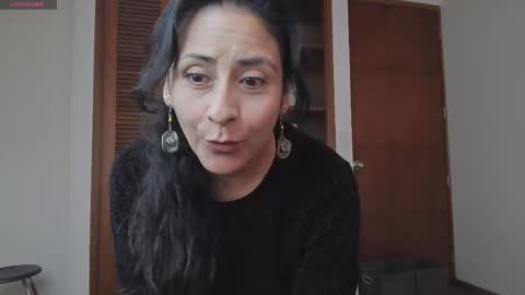 Stafania 3 online show from October 2025 04:16:01 PM