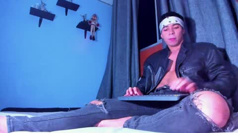 Stefann Salvatore online show from January 2025 01:50:01 AM