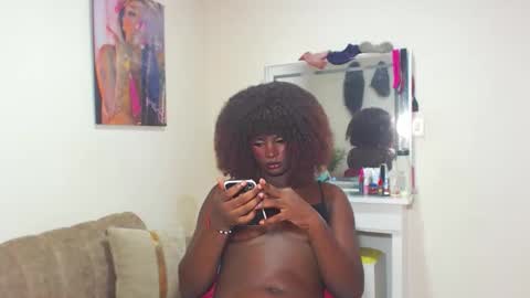 Snapshot of stefanny_2001 chatting on May 2026 12:51:02 AM stefanny beautiful online show from May 2026 12:51:02 AM