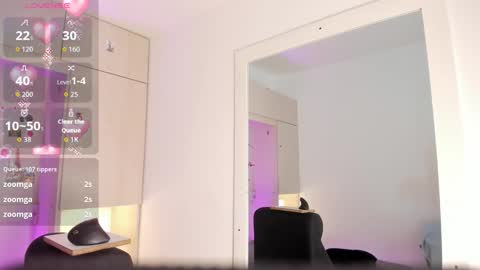 stefannyevans_ online show from January 2026 01:28:02 PM