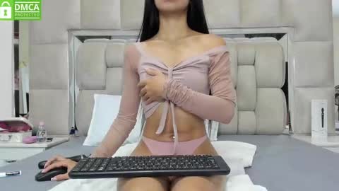 Stefany online show from February 2025 10:31:01 PM