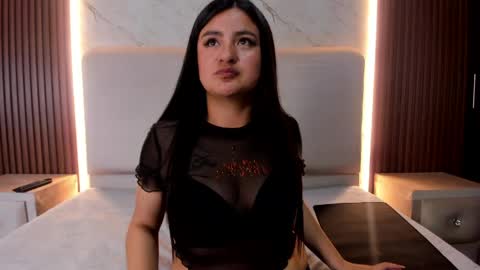 stefany online show from April 2026 03:30:02 AM