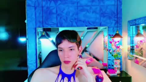 Snapshot of stefany_piink chatting on May 2026 04:34:01 PM stefany piink online show from May 2026 04:34:01 PM
