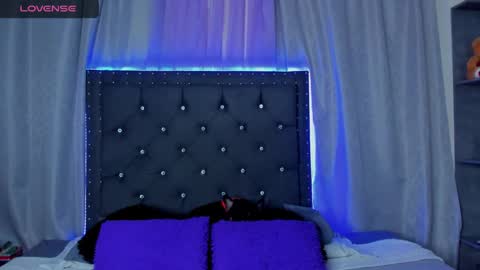 steff_olsen online show from February 2025 10:42:02 AM