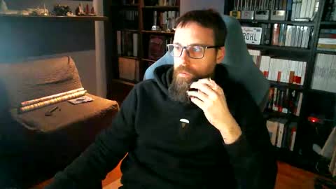 Snapshot of stefffg chatting on April 2026 07:10:01 PM MeStef online show from April 2026 07:10:01 PM