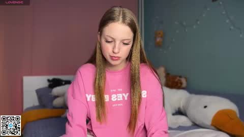 Snapshot of steffi_meoww chatting on January 2026 08:03:01 PM STEFI Streams every day from 10 PM GTM1 online show from January 2026 08:03:01 PM