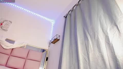 Tefy online show from September 2025 01:52:01 AM